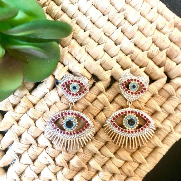 NEW! Bling Evil Eye and Heart Statement Earrings - Picture 3 of 12